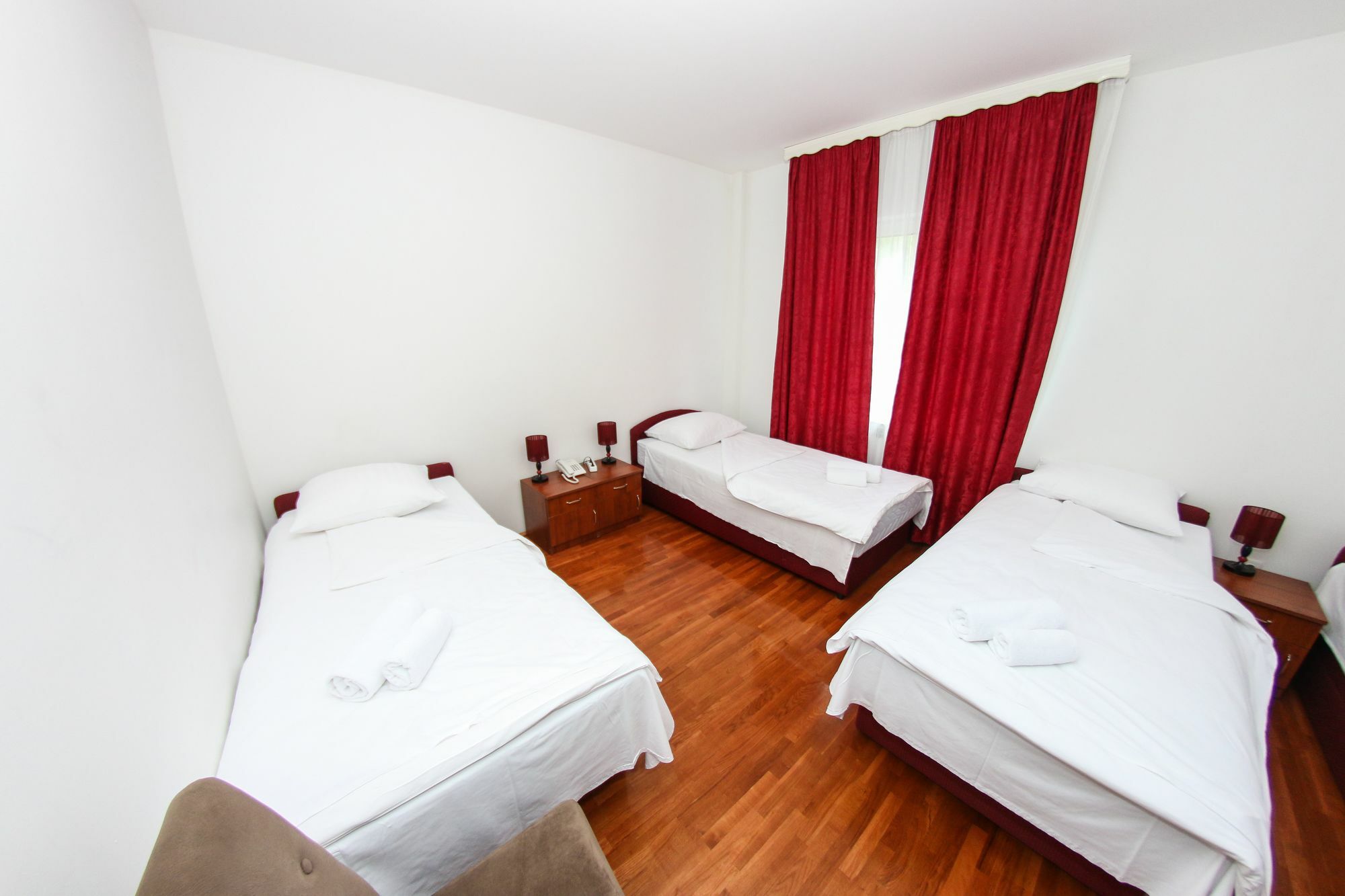 Hotel Bob Сараево Екстериор снимка